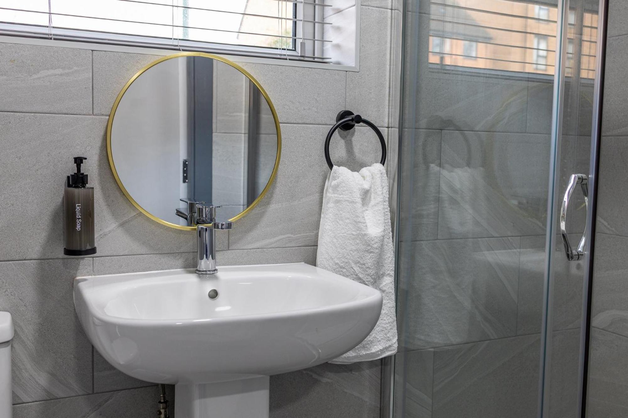 Premium Serviced Accommodation Rooms Nottingham - All With Ensuites Zewnętrze zdjęcie